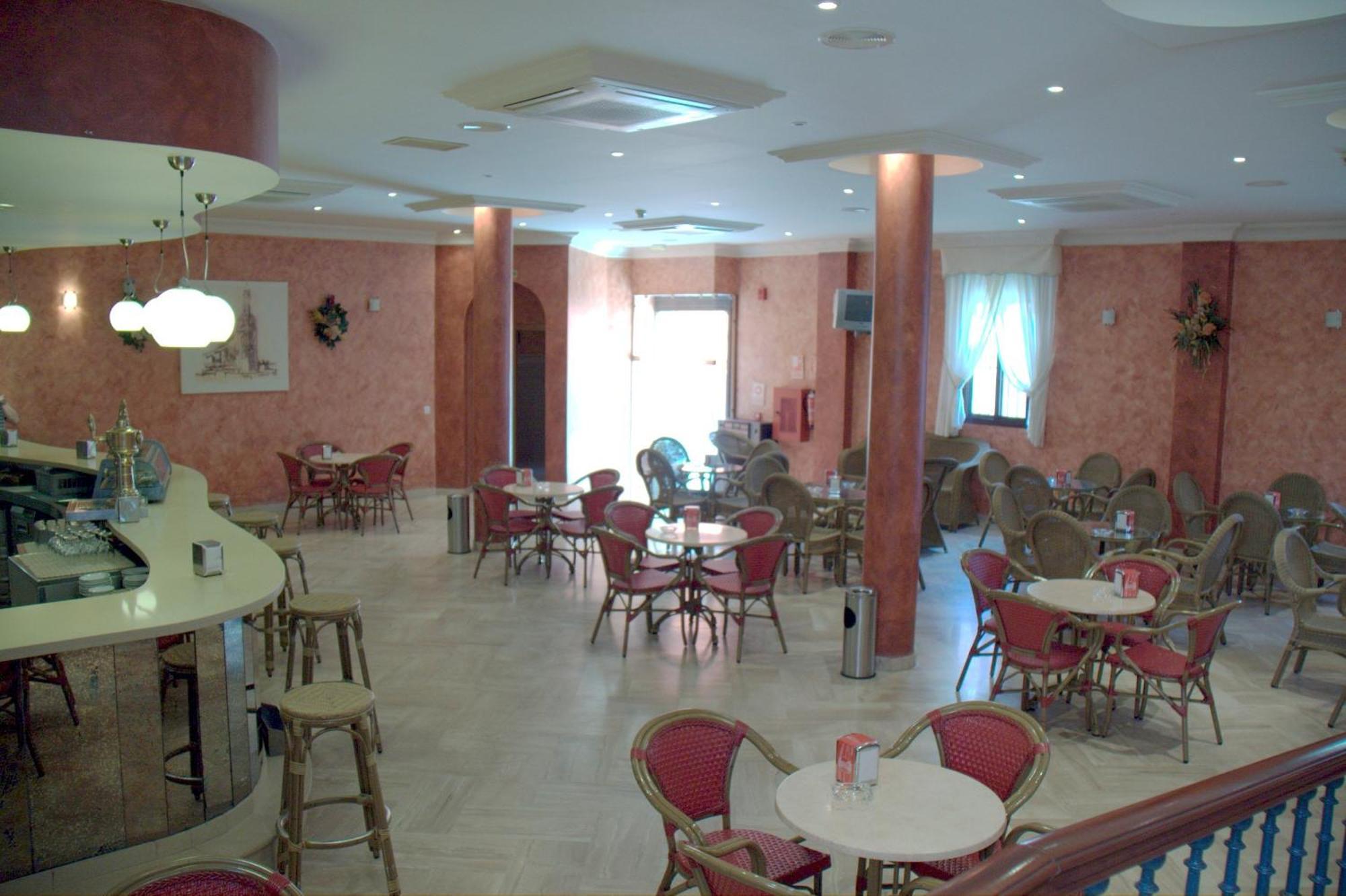 Hotel Los Girasoles Valencina de la Concepción Exterior foto